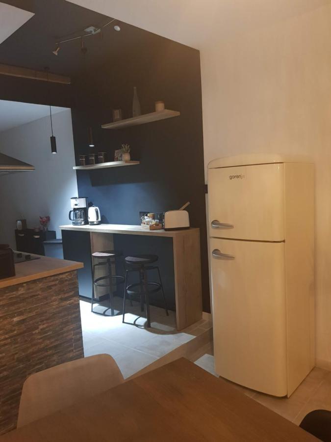 Le J&J Appartement Spacieux Climatise En Centre Ville Сет Екстер'єр фото