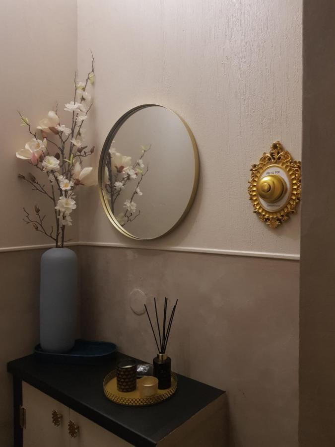 Le J&J Appartement Spacieux Climatise En Centre Ville Сет Екстер'єр фото