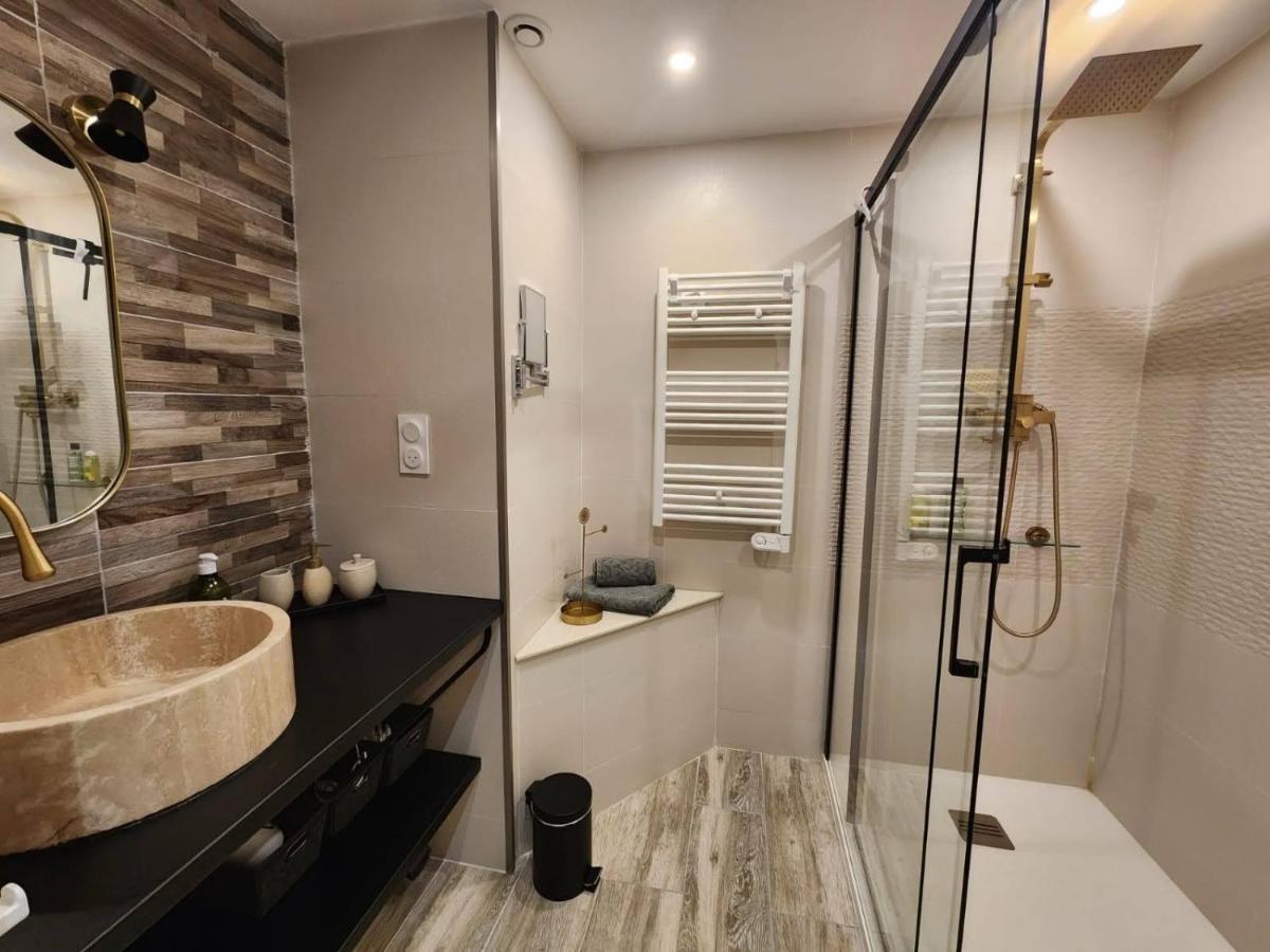 Le J&J Appartement Spacieux Climatise En Centre Ville Сет Екстер'єр фото