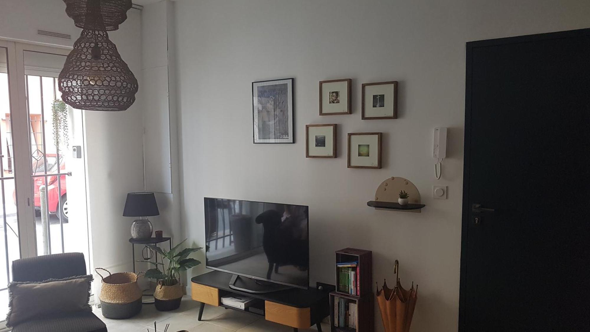 Le J&J Appartement Spacieux Climatise En Centre Ville Сет Екстер'єр фото